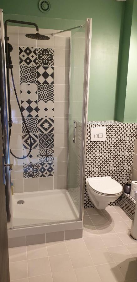 Appartement Lumineux De 90 M2 Situe En Centre Ville Annecy Exterior photo